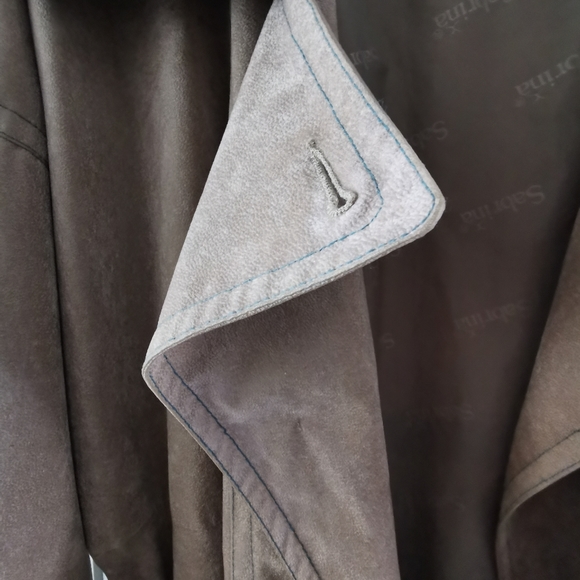 woman trench coat with a removable belt size M - Picture 3 of 3